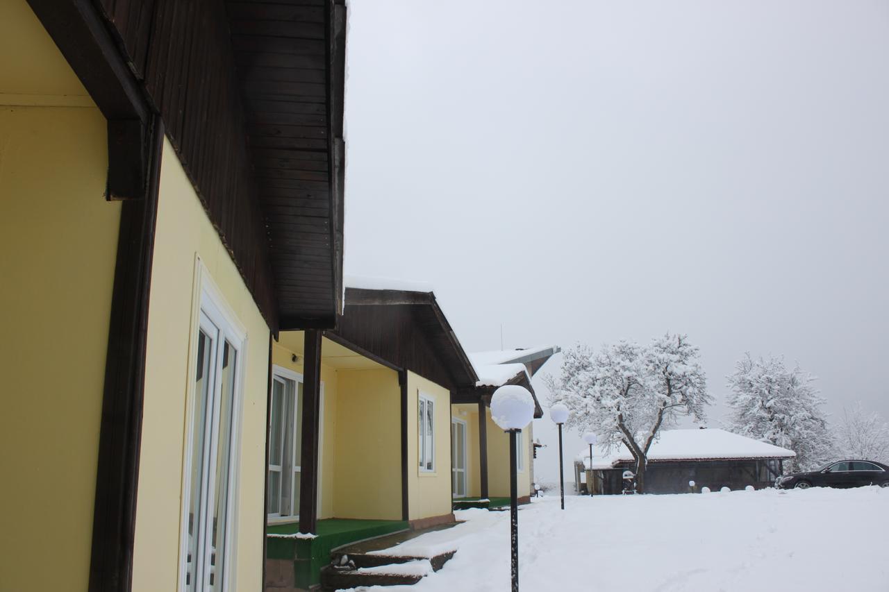 Daskalov Bungalows Chervena Lokva Exterior foto